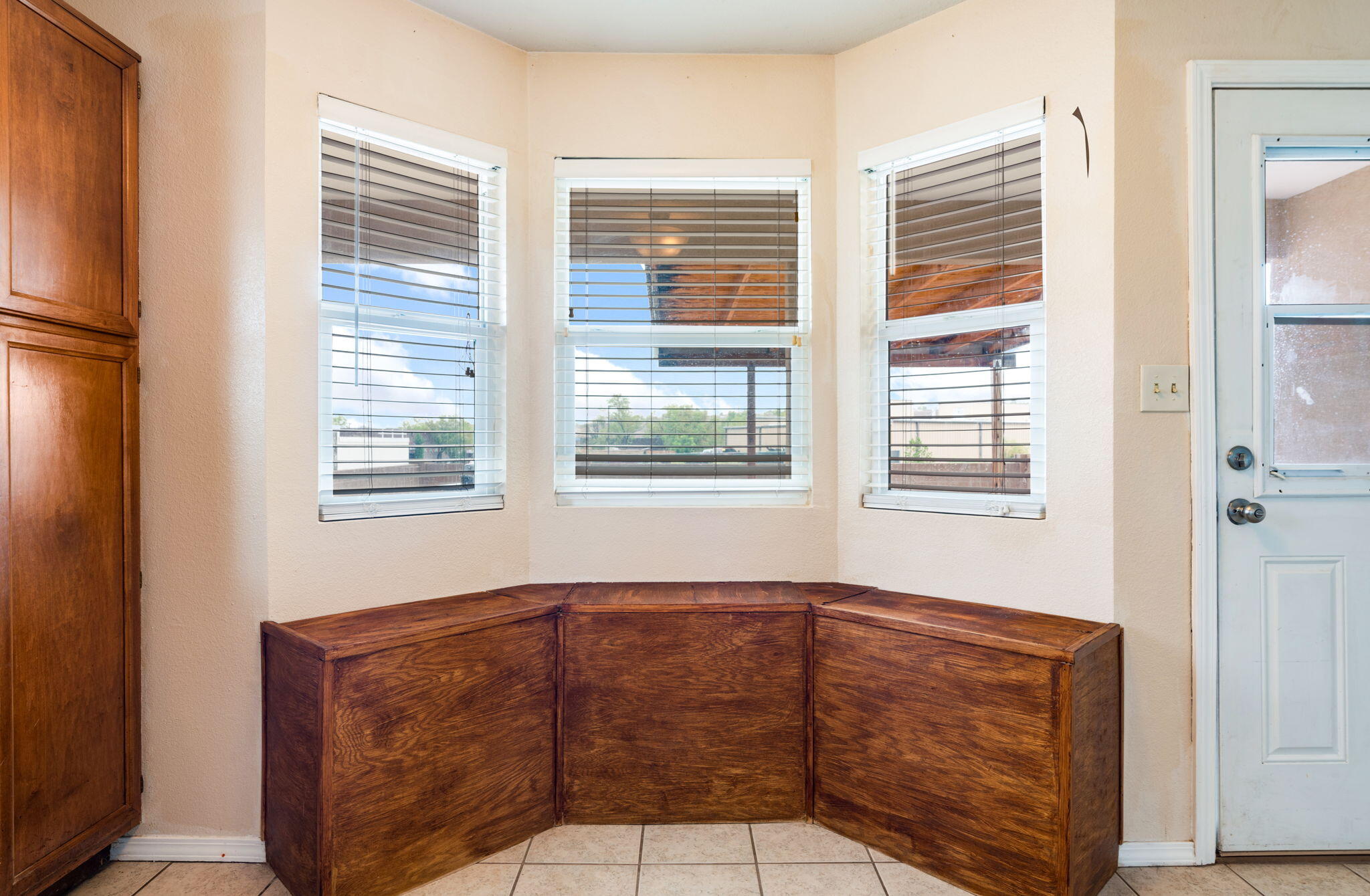 148 Pearl Drive Northeast Rio Rancho, NM 87124 - Photo 17 of 28 Gallery Image 17
