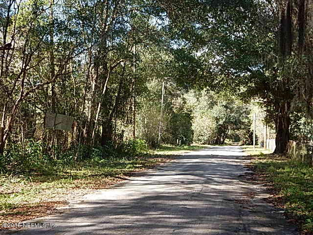 204 Brantley Road Melrose, FL 32666 - Photo 3 of 19 DSCN7488