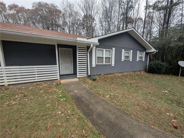 $1,500 | 155 Chesapeake Drive, Unit 145, Ellenwood, GA 30294