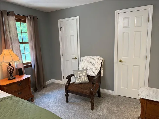 $799,999 | 293 Sandy Hill Road, Valencia, PA 16059