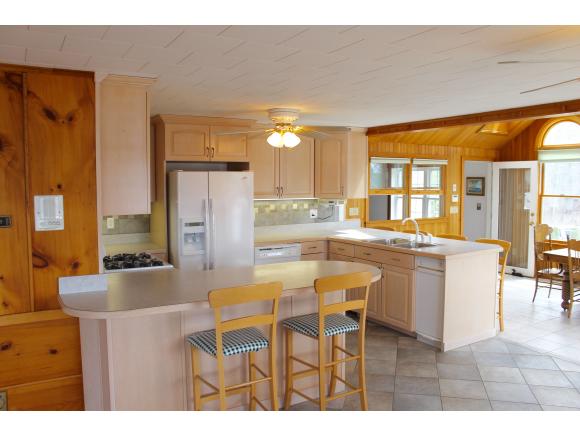 20 Sandy Shores Road Tuftonboro, NH 03853 - Photo 13 of 35 Gallery Image 13