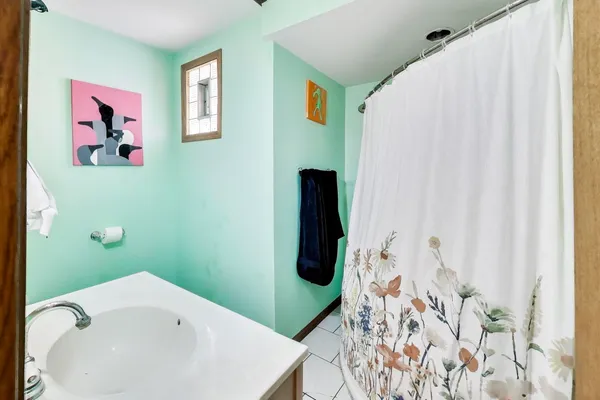 $194,900 | 14895 West Russell Road, Zion, IL 60099