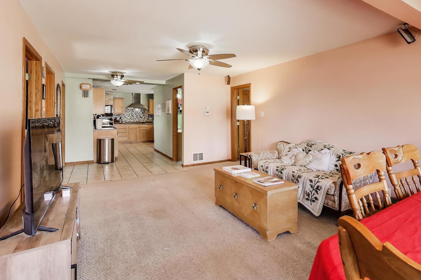 14895 West Russell Road Zion, IL 60099 - Photo 3 of 23