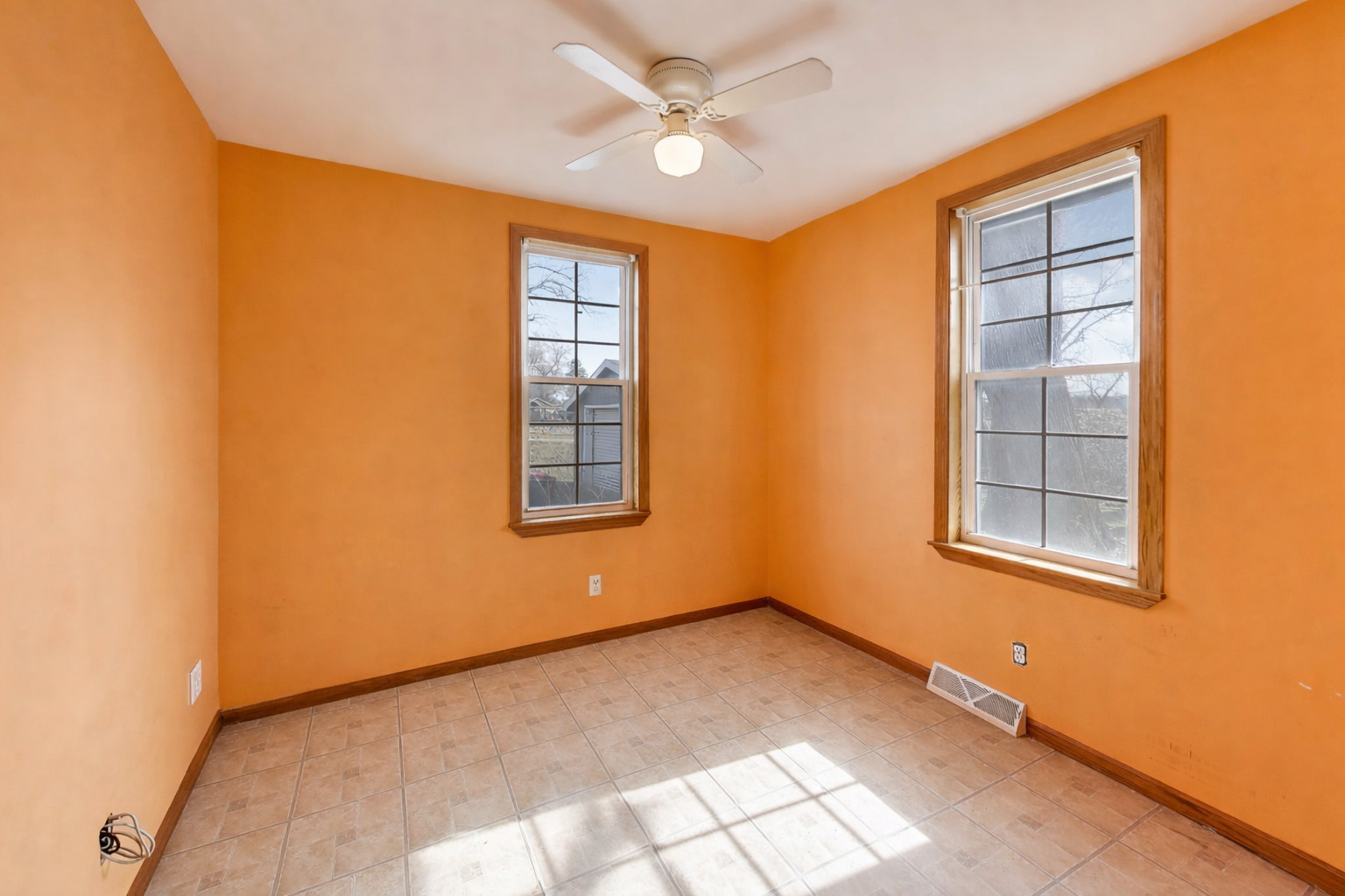 14895 West Russell Road Zion, IL 60099 - Photo 10 of 23