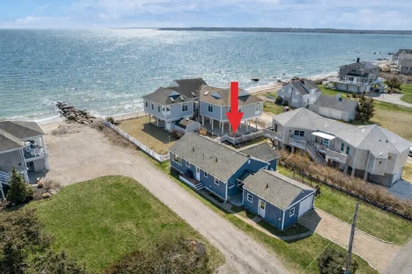 $975,000 | 8 West Silver Shell, Mattapoisett, MA 02739