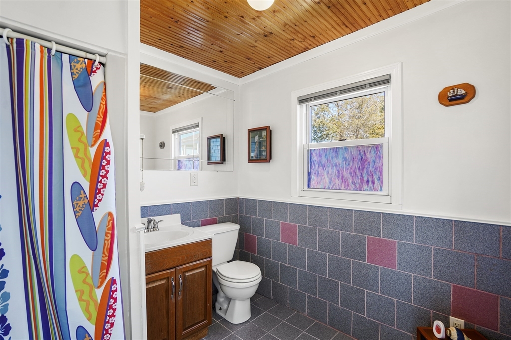 8 West Silver Shell Mattapoisett, MA 02739 - Photo 24 of 38