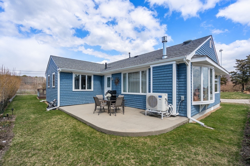 8 West Silver Shell Mattapoisett, MA 02739 - Photo 33 of 38