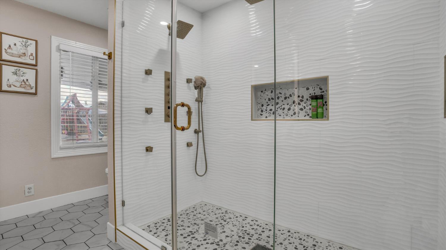 2331 East Woodson Road Acampo, CA 95220 - Photo 26 of 59 a bathroom with a shower