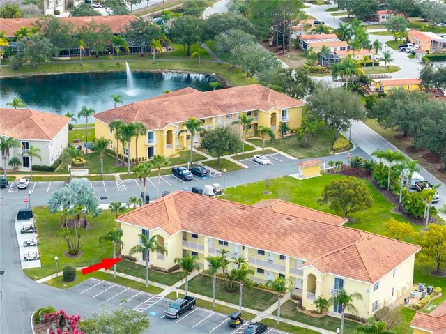$275,000 | 21032 Picasso Court, Unit 106, Land O Lakes, FL 34637