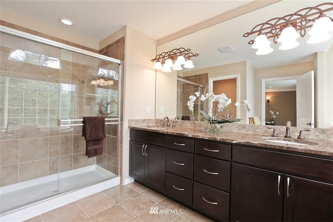 934 South 34th Place Renton, WA 98055 - Photo 16 of 24 Gallery Image 16