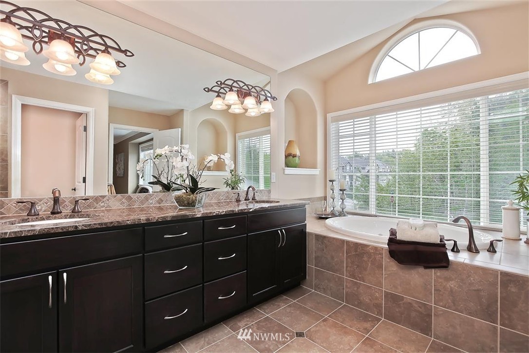934 South 34th Place Renton, WA 98055 - Photo 17 of 24 Gallery Image 17