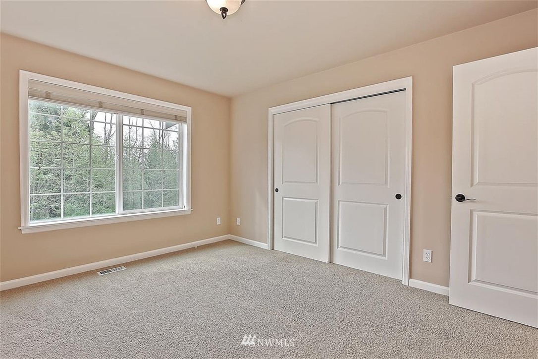 934 South 34th Place Renton, WA 98055 - Photo 20 of 24 Gallery Image 20
