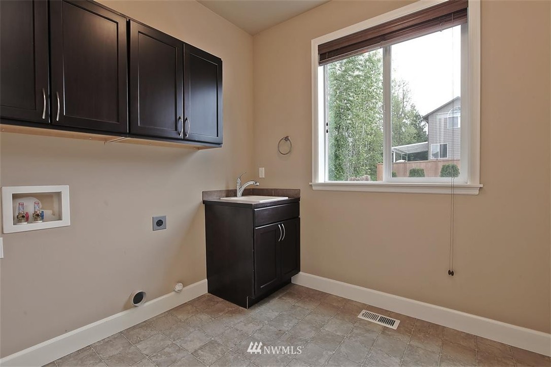 934 South 34th Place Renton, WA 98055 - Photo 22 of 24 Gallery Image 22