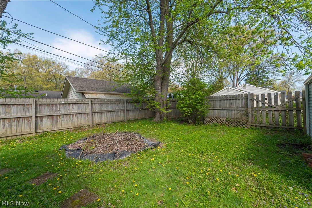 258 Vineyard Road Avon Lake, OH 44012 - Photo 42 of 50