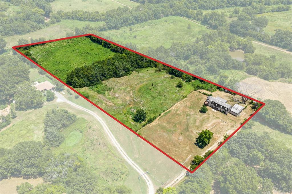 41 Kelsey Road Denison, TX 75021 - Photo 2 of 32 5.93 acre lot with room to play.