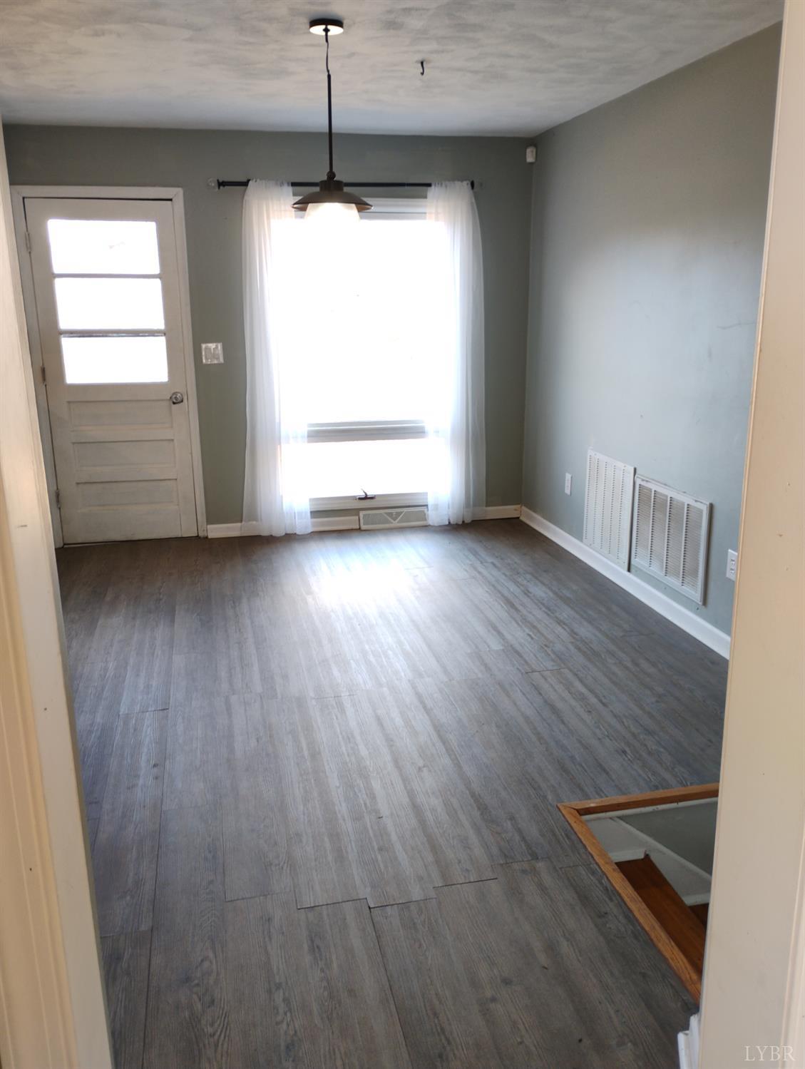 1316 Dudley Road Moneta, VA 24121 - Photo 21 of 61 BREAKFAST NOOK