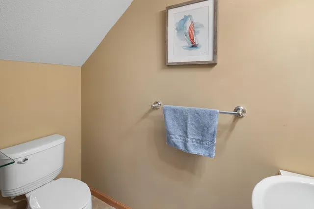 $330,000 | 15152 French Drive North, Unit D, Hugo, MN 55038