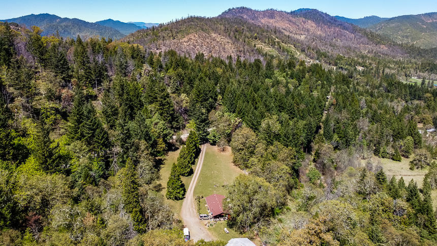 15852 Ramsey Road White City, OR 97503 - Photo 9 of 44 15852 Ramsey-9