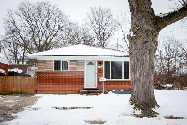 $184,900 | 6941 Fellrath Street, Taylor, MI 48180