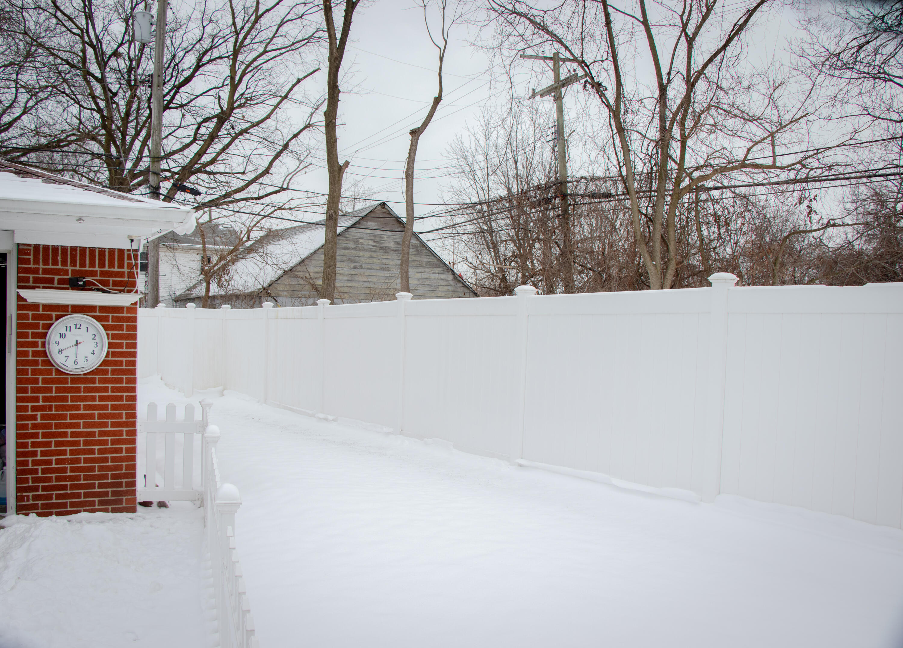 6941 Fellrath Street Taylor, MI 48180 - Photo 29 of 31 backyard2