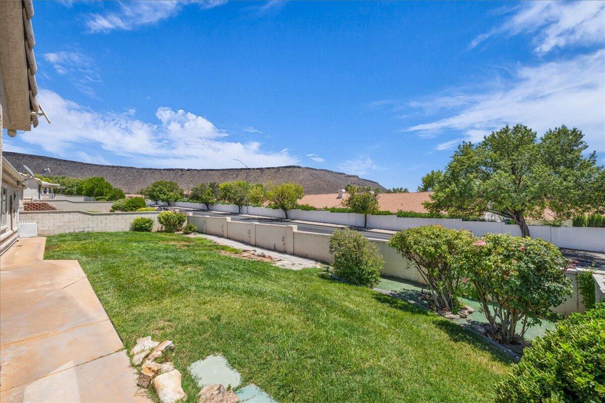 225 North Valley View Drive, Unit 69 St. George, UT 84770 - Photo 21 of 31 06-H-06