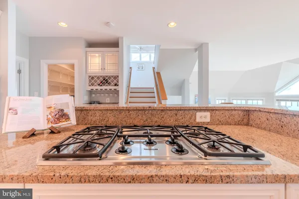 $1,295,000 | 430 Narrows Pointe Drive, Grasonville, MD 21638
