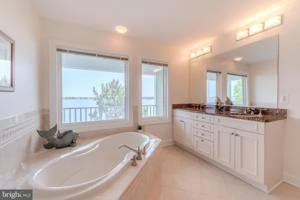 $1,295,000 | 430 Narrows Pointe Drive, Grasonville, MD 21638