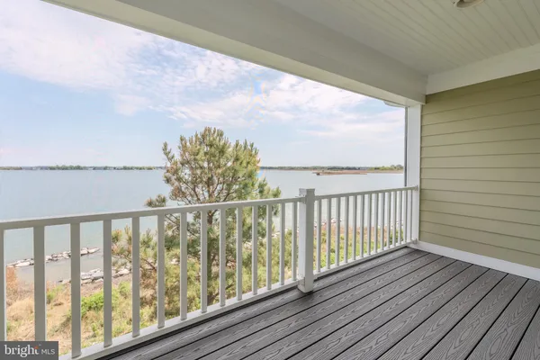 $1,295,000 | 430 Narrows Pointe Drive, Grasonville, MD 21638