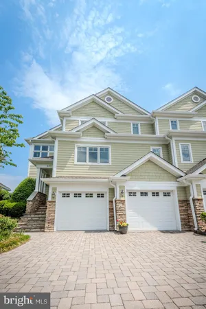 $1,295,000 | 430 Narrows Pointe Drive, Grasonville, MD 21638