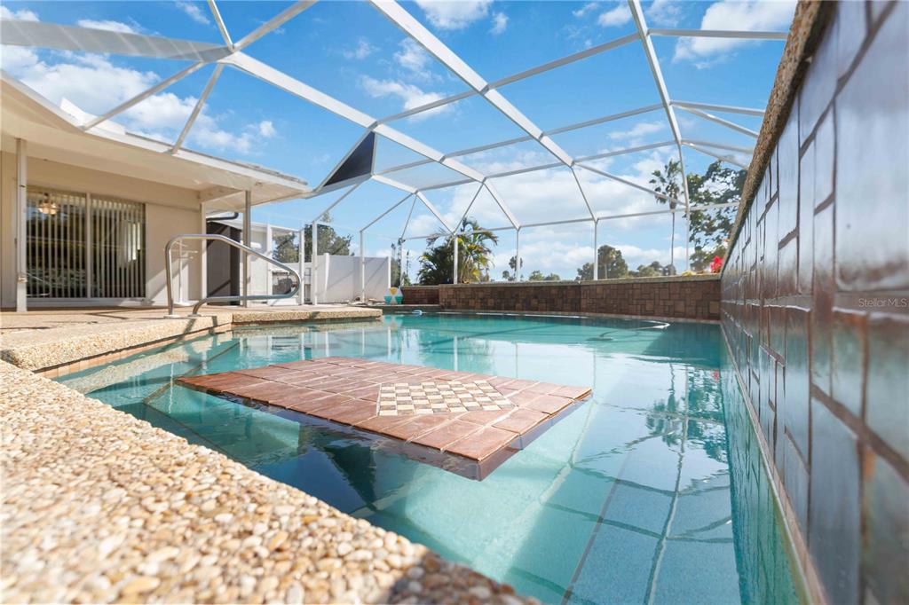 3363 Sheffield Circle Sarasota, FL 34239 - Photo 19 of 29