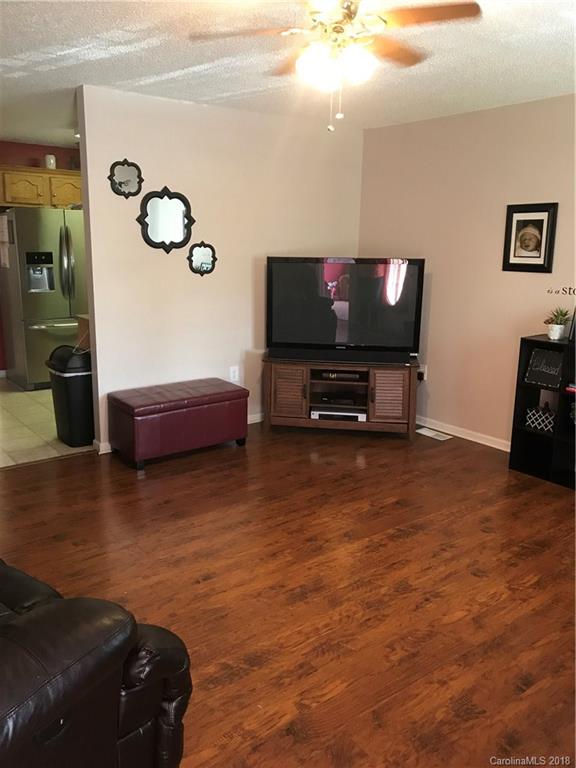 1378 Willow Ridge Road Lincolnton, NC 28092 - Photo 2 of 17 Gallery Image 2