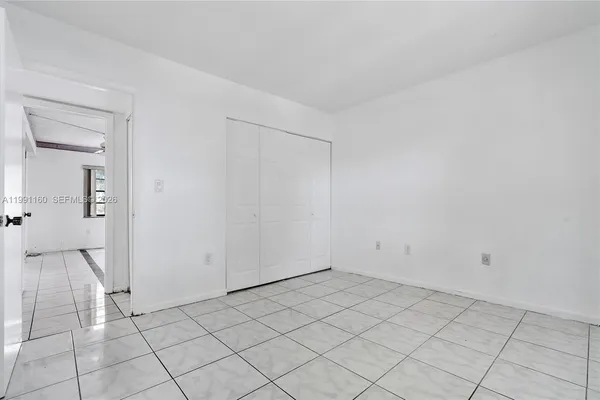 $2,850 | 10542 Northwest 7th Terrace, Unit B7, Miami, FL 33172