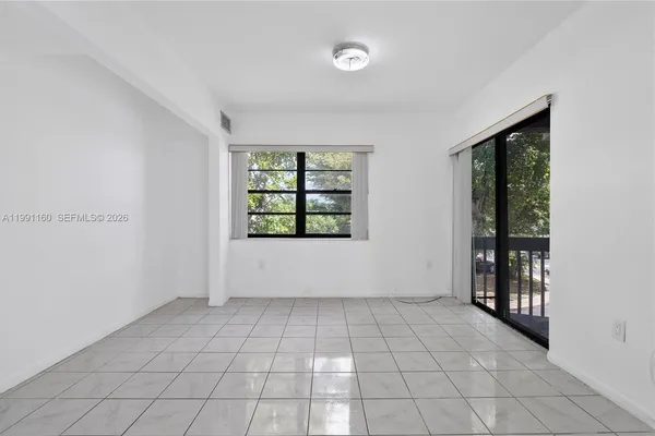 $2,850 | 10542 Northwest 7th Terrace, Unit B7, Miami, FL 33172