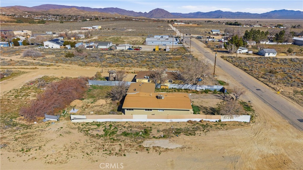 10380 Baker Road Lucerne Valley, CA 92356 - Photo 38 of 42