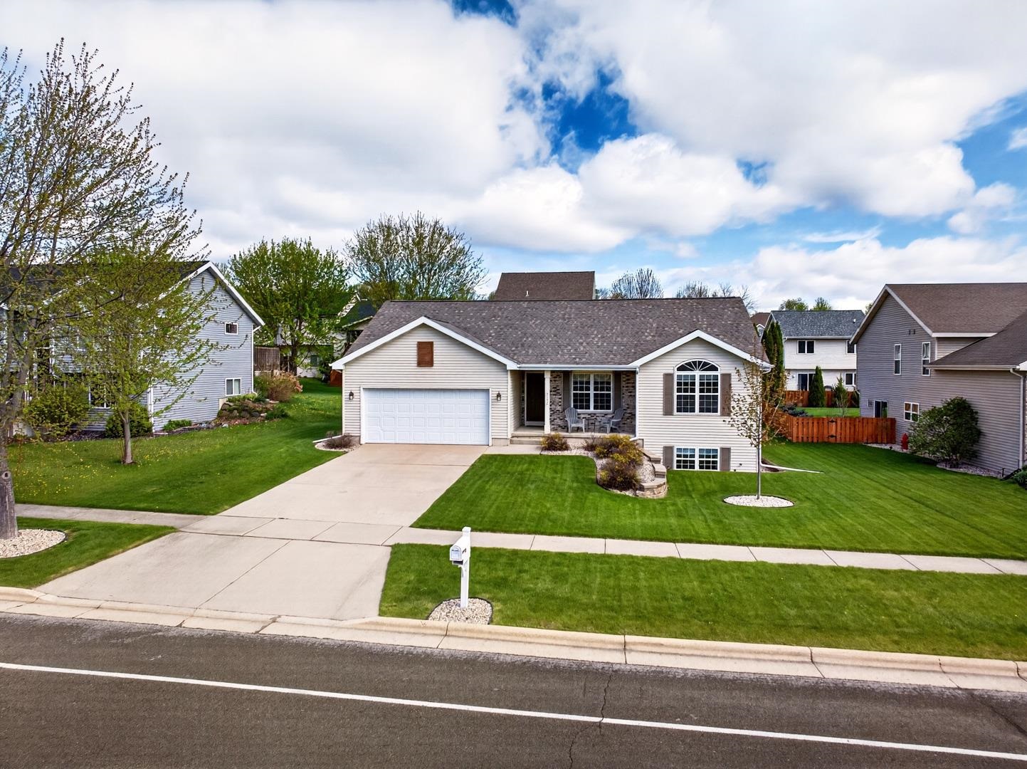 3152 West Main Street Sun Prairie, WI 53590 - Photo 1 of 57