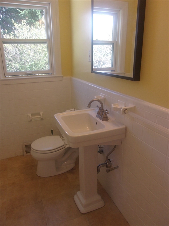 33 Richards Road Hull, MA 02045 - Photo 17 of 29 Gallery Image 17