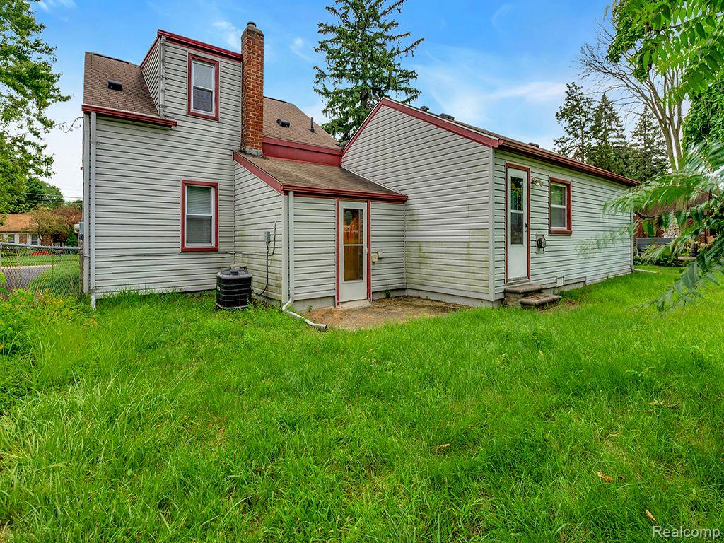 11155 Stark Road Livonia, MI 48150 - Photo 22 of 22