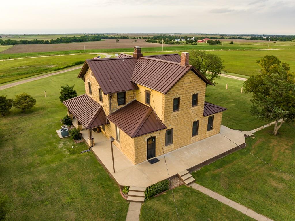 2680 Grants Villa Road Victoria, KS 67671 - Photo 43 of 91