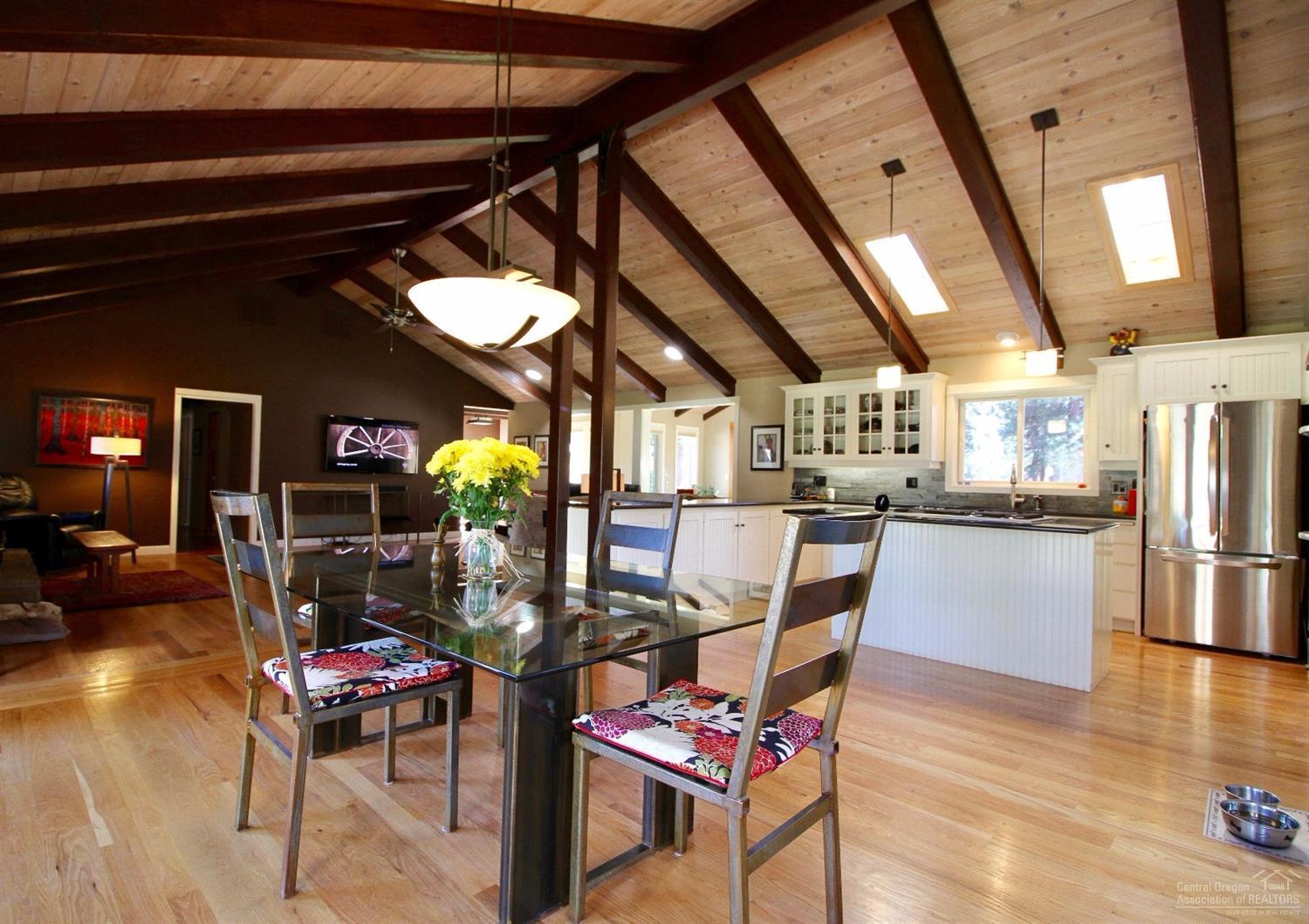 15740 Trapper Point Road Sisters, OR 97759 - Photo 10 of 23 Additional Photo