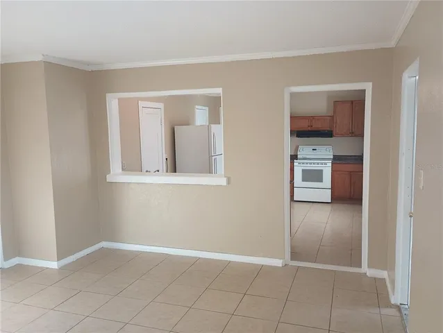 $875 | 110 West Orange Avenue, Unit 3, Lake Wales, FL 33853