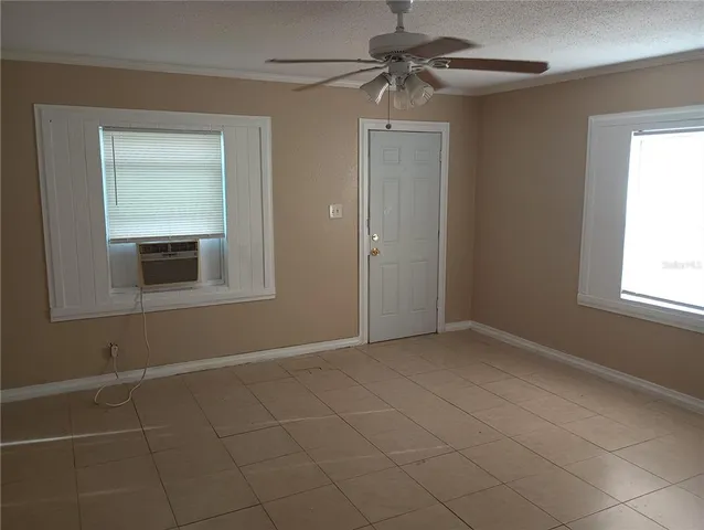 $875 | 110 West Orange Avenue, Unit 3, Lake Wales, FL 33853