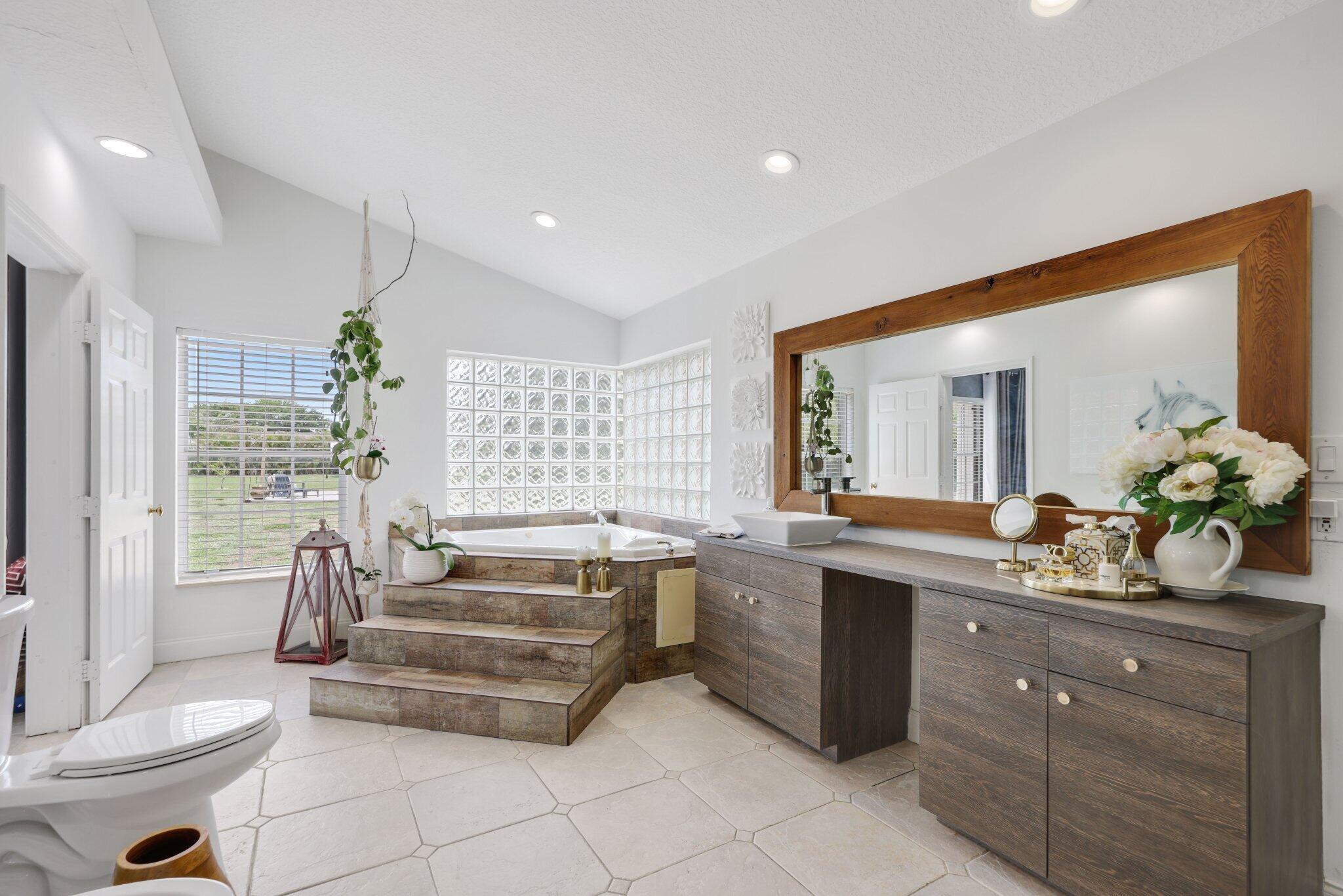 5403 3rd Road Lake Worth, FL 33467 - Photo 15 of 33 5403 3rd Road - 54.jpg-SMALL