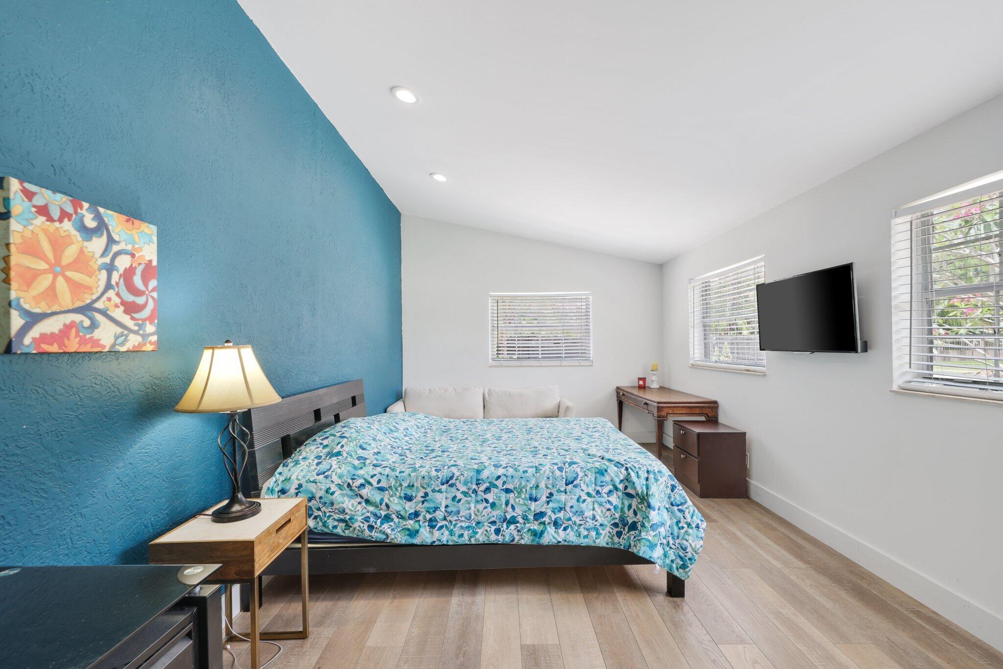 5403 3rd Road Lake Worth, FL 33467 - Photo 18 of 33 5403 3rd Road - 47.jpg-SMALL