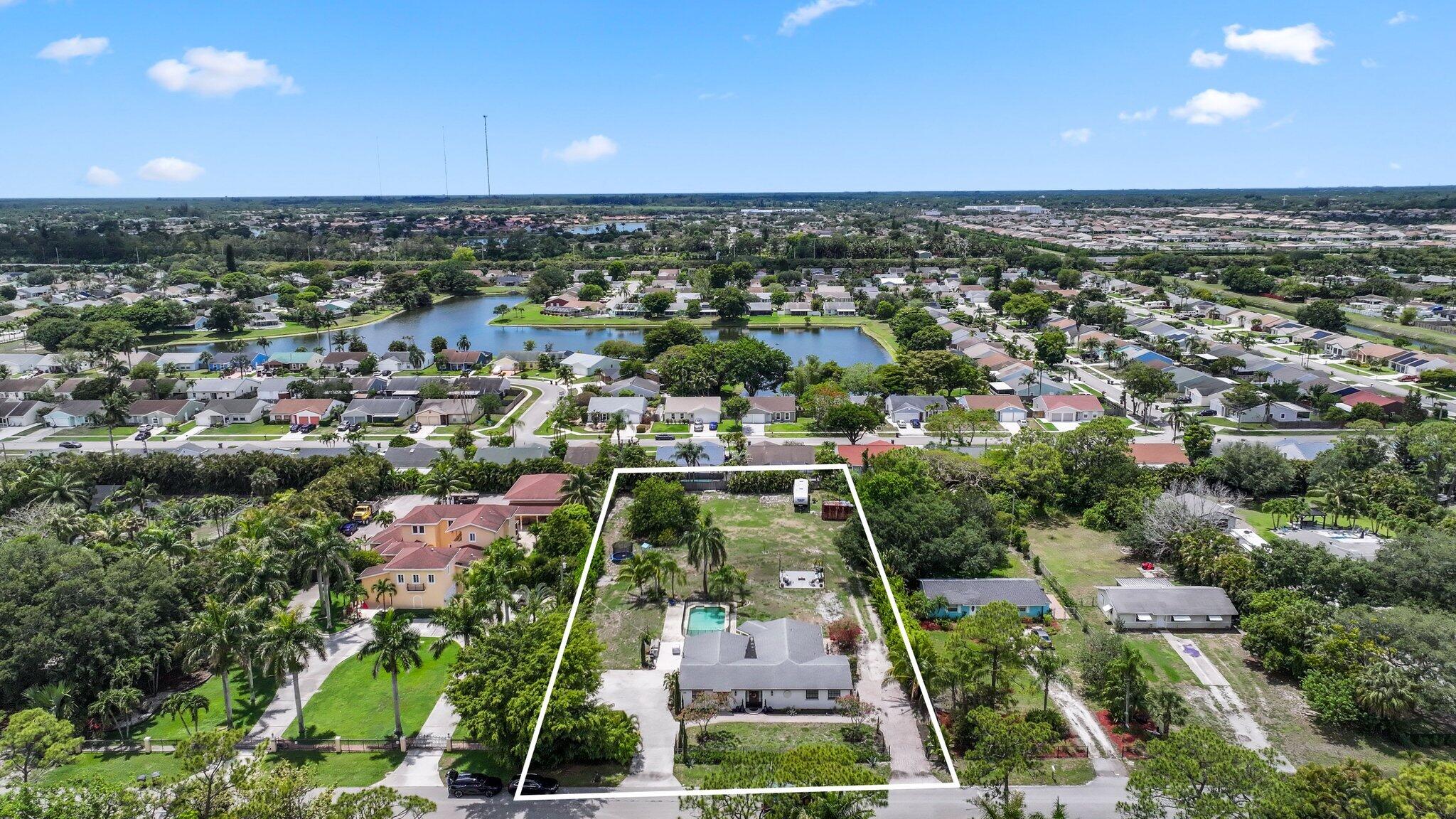 5403 3rd Road Lake Worth, FL 33467 - Photo 5 of 33 5403 3rd Road - 13.jpg-SMALL