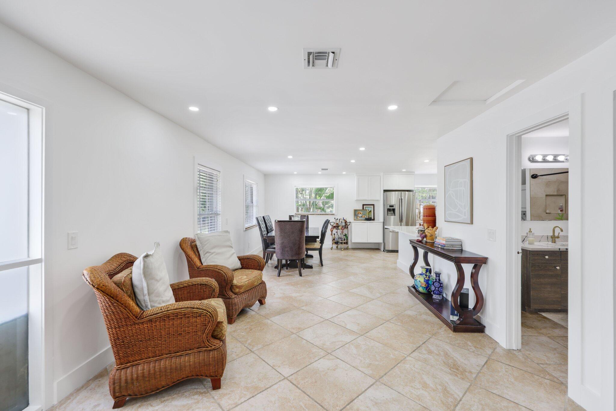 5403 3rd Road Lake Worth, FL 33467 - Photo 9 of 33 5403 3rd Road - 26.jpg-SMALL