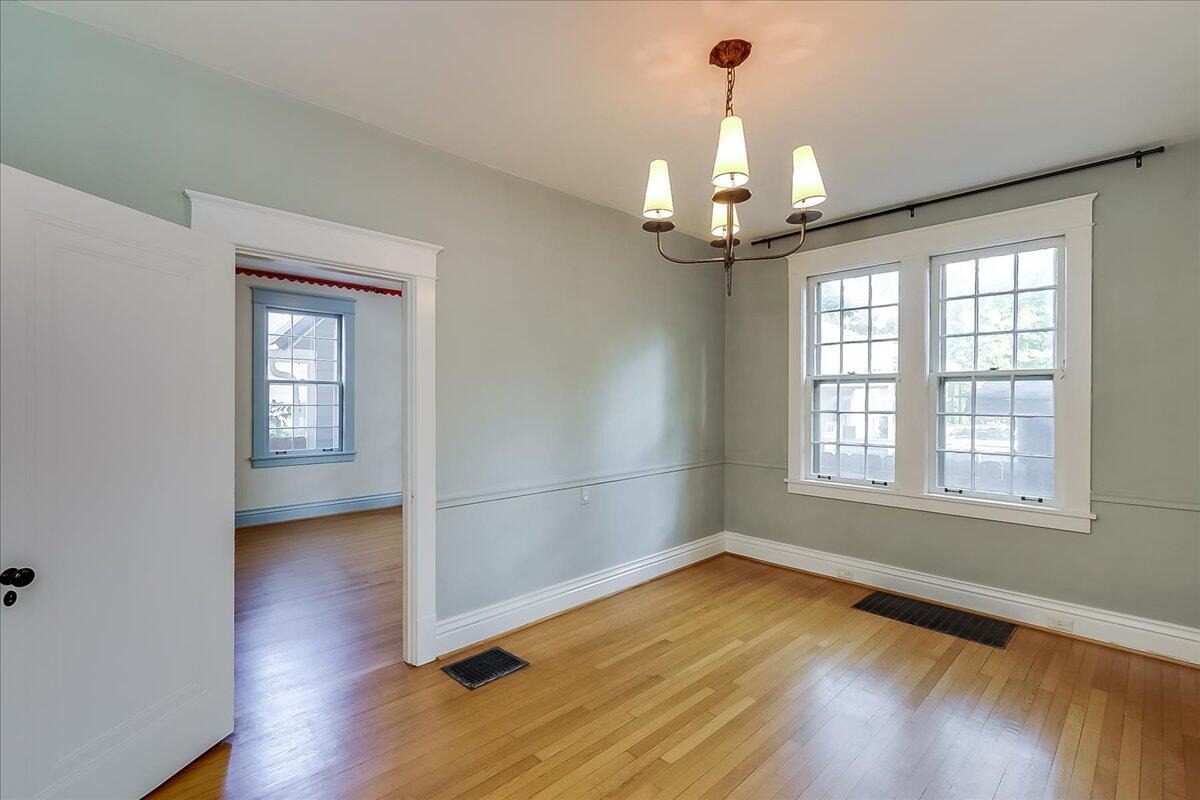 1041 Fontaine Road Lexington, KY 40502 - Photo 13 of 39 17-2-11