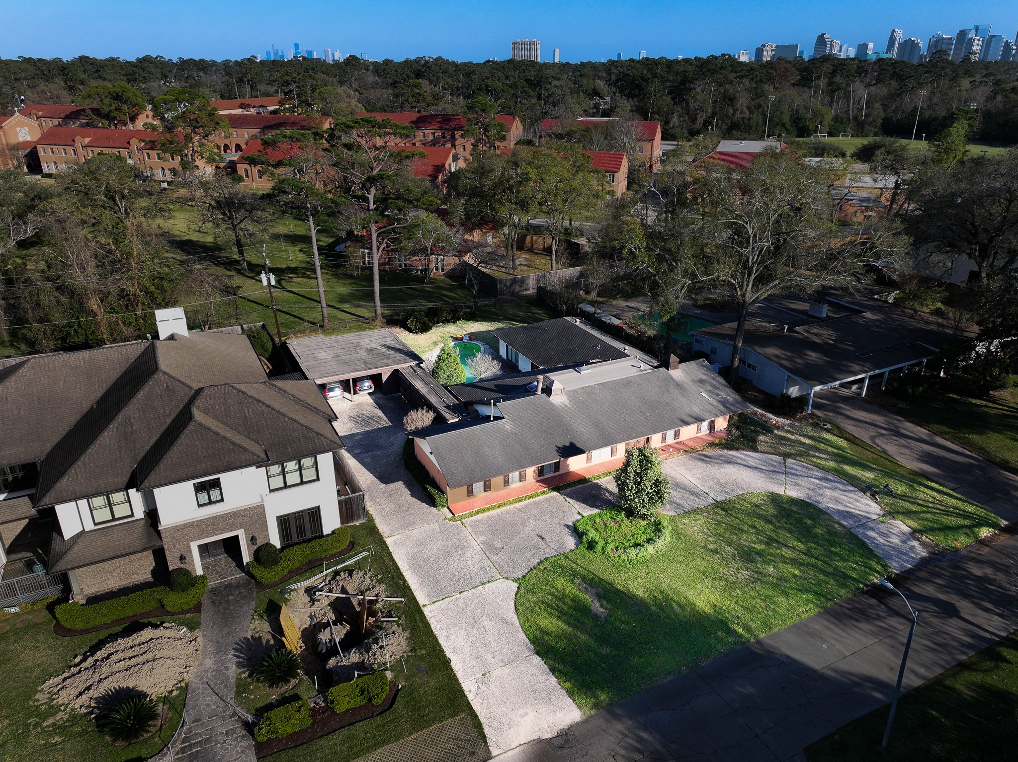506 Timber Terrace Road Houston, TX 77024 - Photo 4 of 12 a view of yard with patio