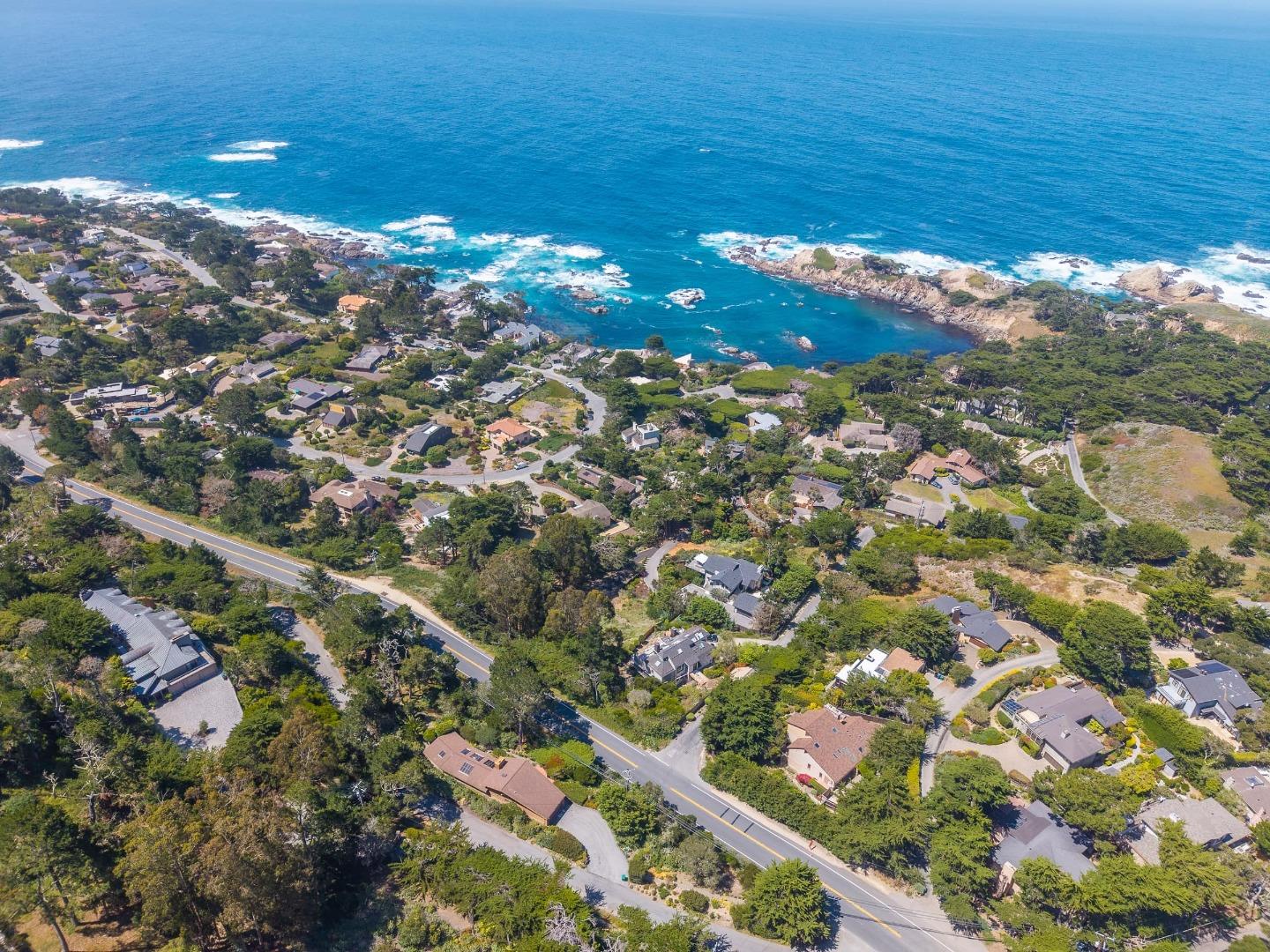 227 Spindrift Road Carmel, CA 93923 - Photo 8 of 15
