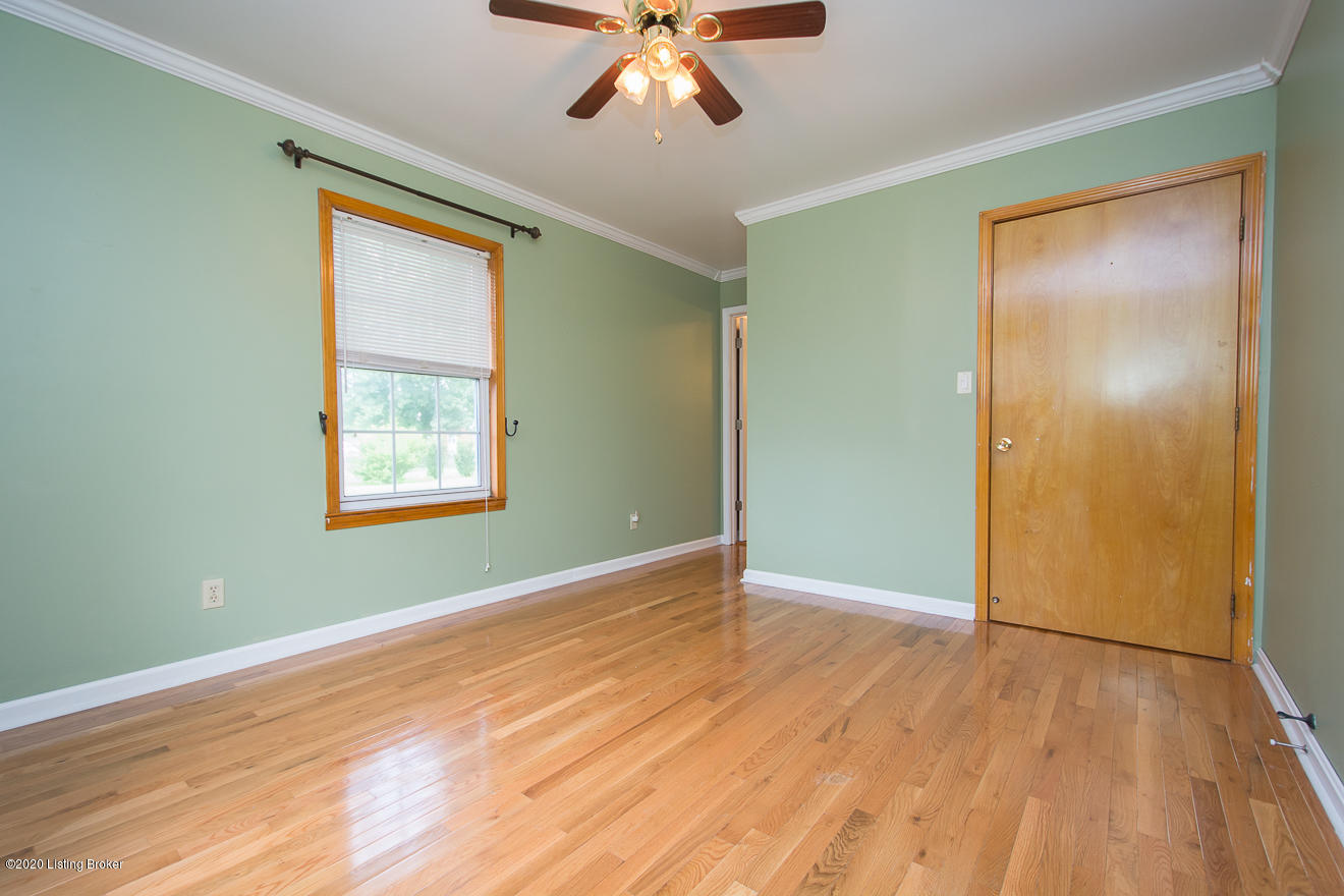 5603 Mt Washington Road Louisville, KY 40229 - Photo 20 of 37 Bedroom