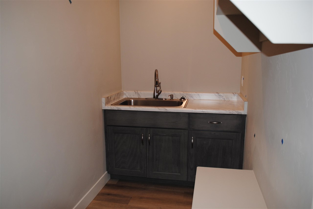 995 Farm House Road Grand Junction, CO 81505 - Photo 8 of 29 Gallery Image 8